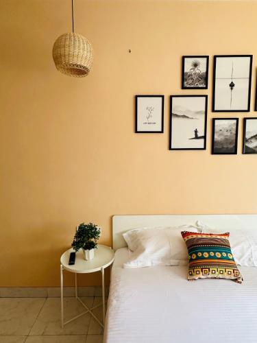 Gallery image of Poetry: Pvt Studio in Koregaon Park . AC WiFi SmartTv in Pune