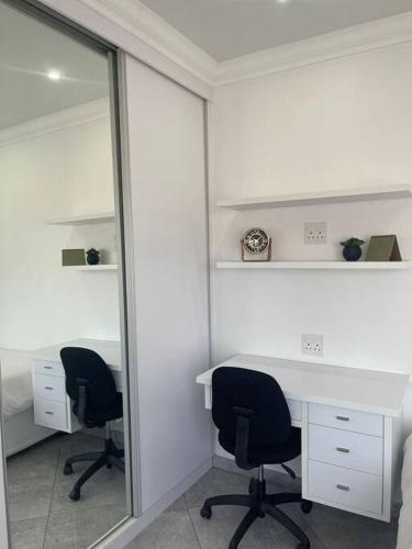 Gambar di galeri bagi Gifty Surprize Airbnb di Kimberley