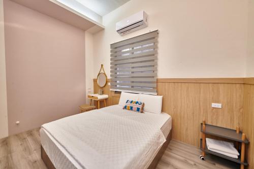 Ein Bett oder Betten in einem Zimmer der Unterkunft Light of the Dawn