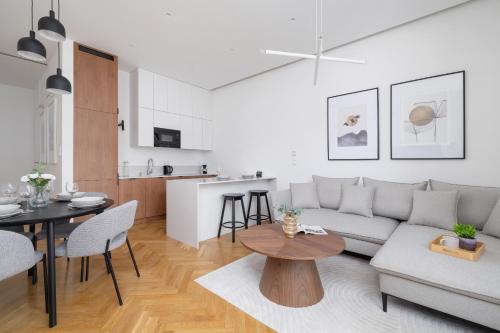 Słowackiego Elegant Apartment Kraków by Noclegi Renters