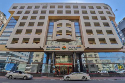OYO 482 Sun And Sands Downtown