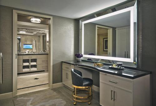 Gallery image of L'Ermitage Beverly Hills in Los Angeles