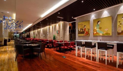 Restoran atau tempat lain untuk makan di Bairun Zhenjiang International Hotel