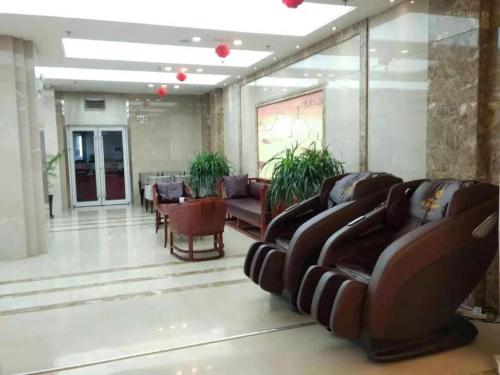 De lobby of receptie bij Starway Hotel Lanzhou New District Zhongchuan Airport