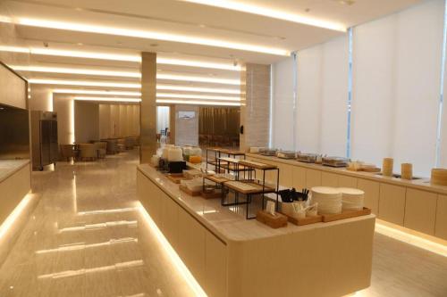 Gallery image of Ji Hotel Nanjing Hexi Bolan Center in Shazhou