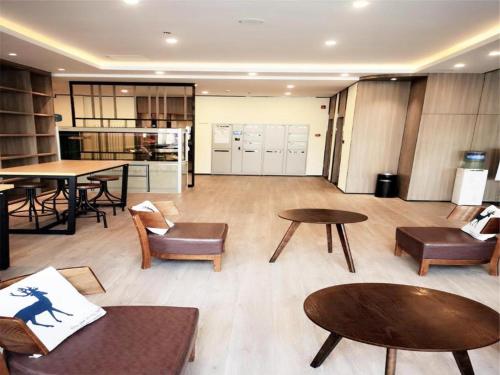 Zona de estar de Hanting Hotel Yantai Development Zone Tiandi Plaza
