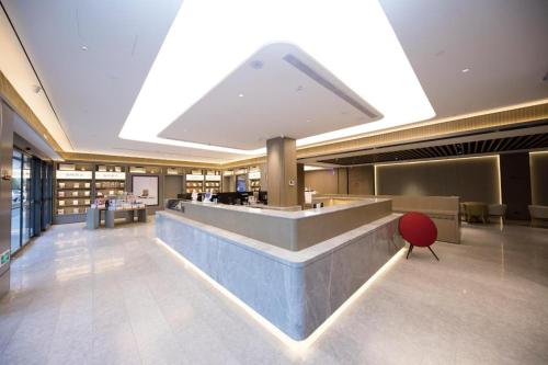 Lobby o reception area sa Ji Hotel Jinan East Railway Station