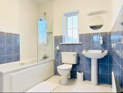 Beach Park House tesisinde bir banyo