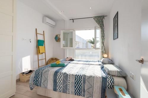 Sea view Apartment w/ 2 rooms, Beach: 1 minute
