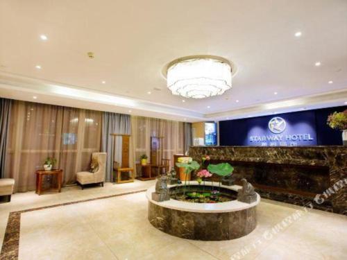 Gallery image of Starway Hotel Luoyang Sports Center in Gucheng
