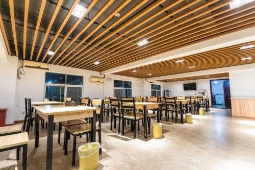 Restoranas ar kita vieta pavalgyti apgyvendinimo įstaigoje Hanting Hotel Quanzhou Xintian City Plaza Nanhuan Road