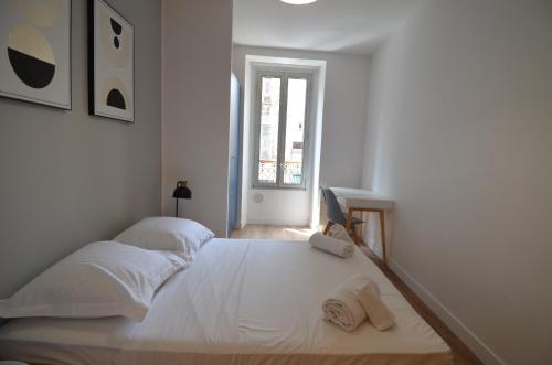 NAPOLEON - Superbe appartement 2 chambres au coeur du Port de Nice