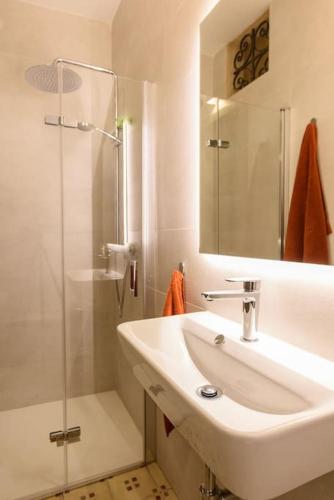 Luxury Palace Sevilla photo 19