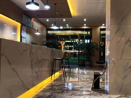 Lounge nebo bar v ubytování Green Tree Inn Express Xizang Changdu Mangkang County