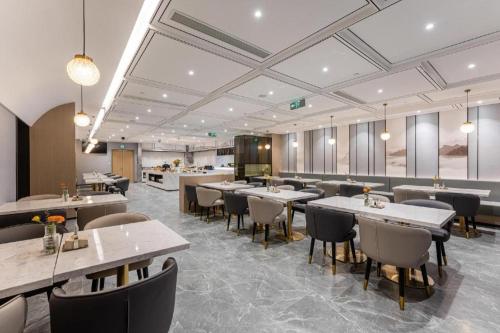 Restorāns vai citas vietas, kur ieturēt maltīti, naktsmītnē Atour Hotel Suzhou New District Shishan Huaihai Street
