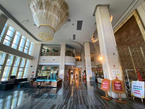Gallery image of Starway Hotel Urumqi Economic Development Zone Railway Station in Ürümqi