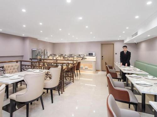 Restoran atau tempat makan lain di Vienna Hotel Tianjin Jinzhong Street