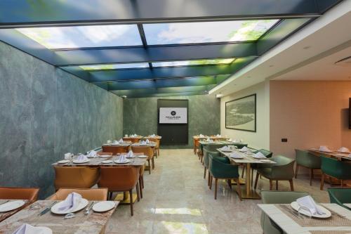 Εστιατόριο ή άλλο μέρος για φαγητό στο Hallmark Hotel & SPA Istanbul