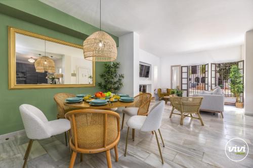 ViVi Homes - Casa Nobu Pool, Garden, Patio & Beach