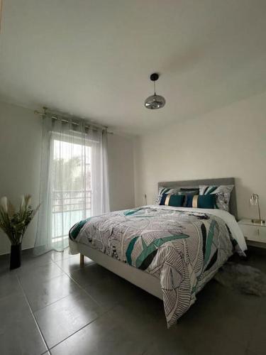 PRADO PLAGE DAVID - STADE VELODROME - PARC CHANOT - Luxury apartment by the Sea - Enjoy premium comfort with access to international TV channels from all over the world photo 24