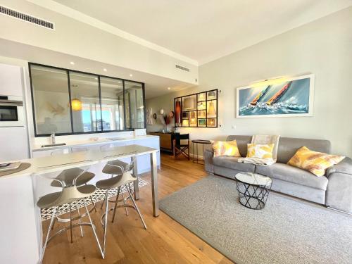 Gallia Park by Welcome to Cannes