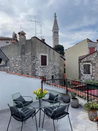 Deluxe Apartment Casa Flores with Sea View & Terrace
