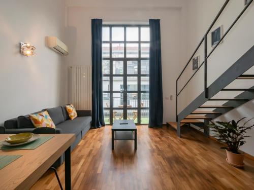Xenia Apartments - Bright loft studio in Bovisa area