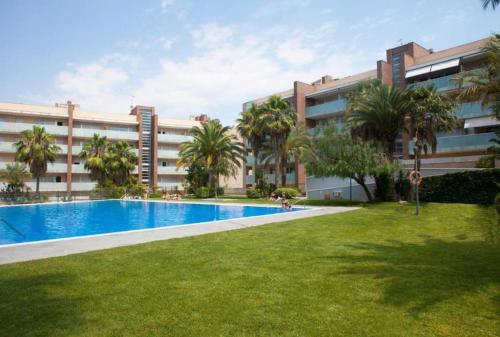 Apto de diseño Salou-piscina gym