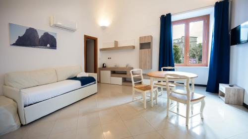 Χώρος καθιστικού στο Sorrento Coast Relais