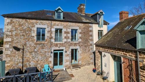 Chateau de Chambres Mont St Michel