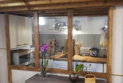 Les Halles superbe studio 4 personnes Wi-Fi Climatisation Netflix cœur de ville et historique