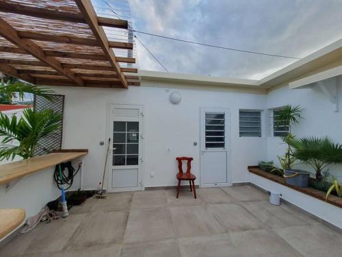 Balkón nebo terasa v ubytování 3 studios autour d'un patio commun