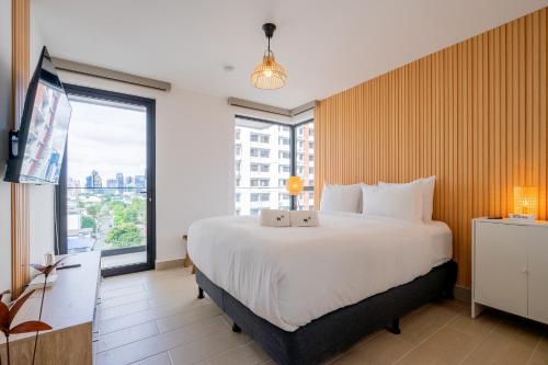 Wynwood House San Franciscoにあるベッド