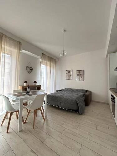 Dante Apartment by FlorenceHospitality com