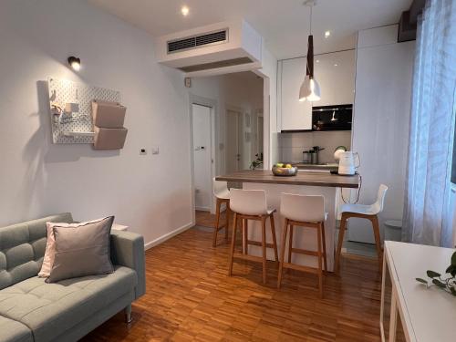 Central Cozy Apartment Near the Beach