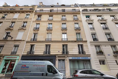 Guestrust - Champeret Porte Maillot - Ternes