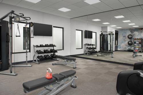 Gimnasio o instalaciones de fitness de SpringHill Suites by Marriott Sandpoint