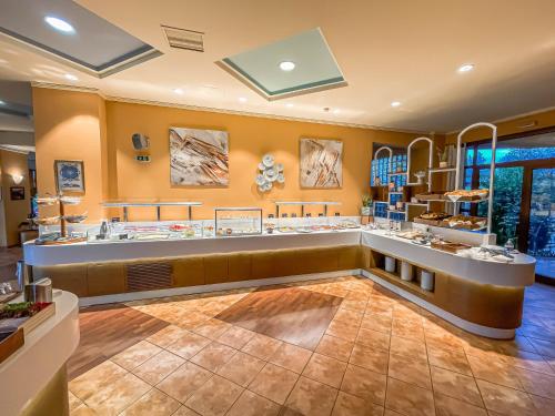 Galería fotográfica de Ambassador Hotel Thessaloniki en Plagiárion