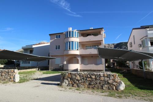 Apartments with parking space Baska, Krk - 22681