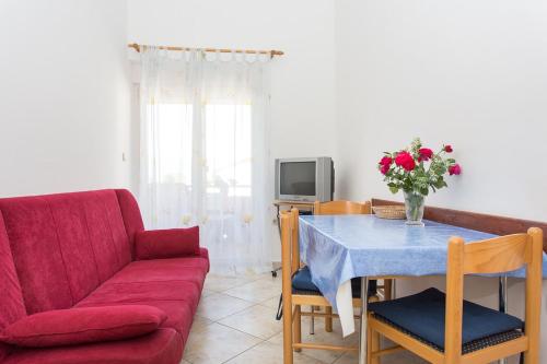 Apartments with parking space Baska, Krk - 22681