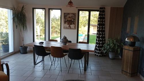 Photo de la galerie de l'établissement Maison de campagne, à Puycornet