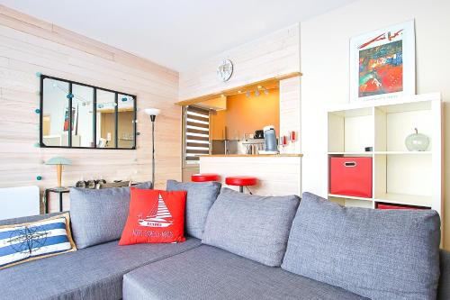 Studio 2min plage et proche gare