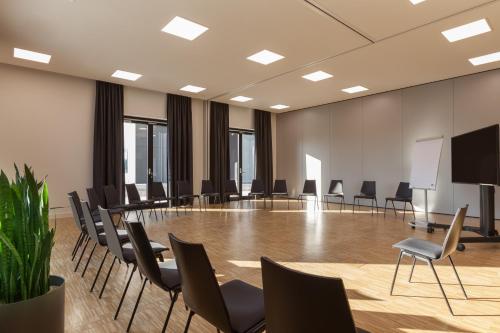 Zona business o sala conferenze di Vienna House by Wyndham Ernst Leitz Wetzlar