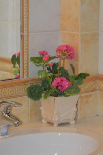 Bilik mandi di Villa Luxury Paradise Kastoria