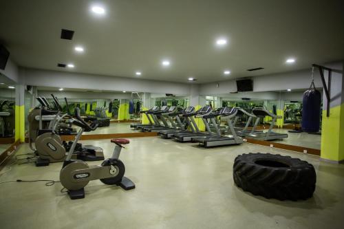 The fitness centre and/or fitness facilities at CASPIAN BUSINESS HOTEL