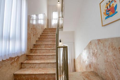 Fotografie z fotogalerie ubytování GODSON TALPIOT v destinaci Haifa