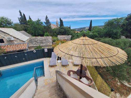 Brač Island Holiday Home With Pool And Sea View