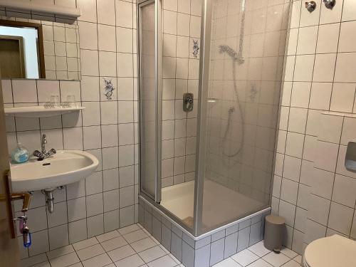 Koupelna v ubytování Hotel "Zur schönen Aussicht"