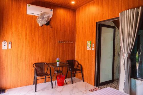 Ruang duduk di Tam Coc Cat Luong Homestay