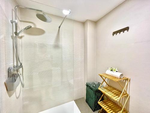 Santa Cruz Home By Gloove